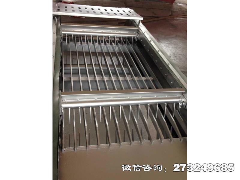 郊电厂栅条式清污栅